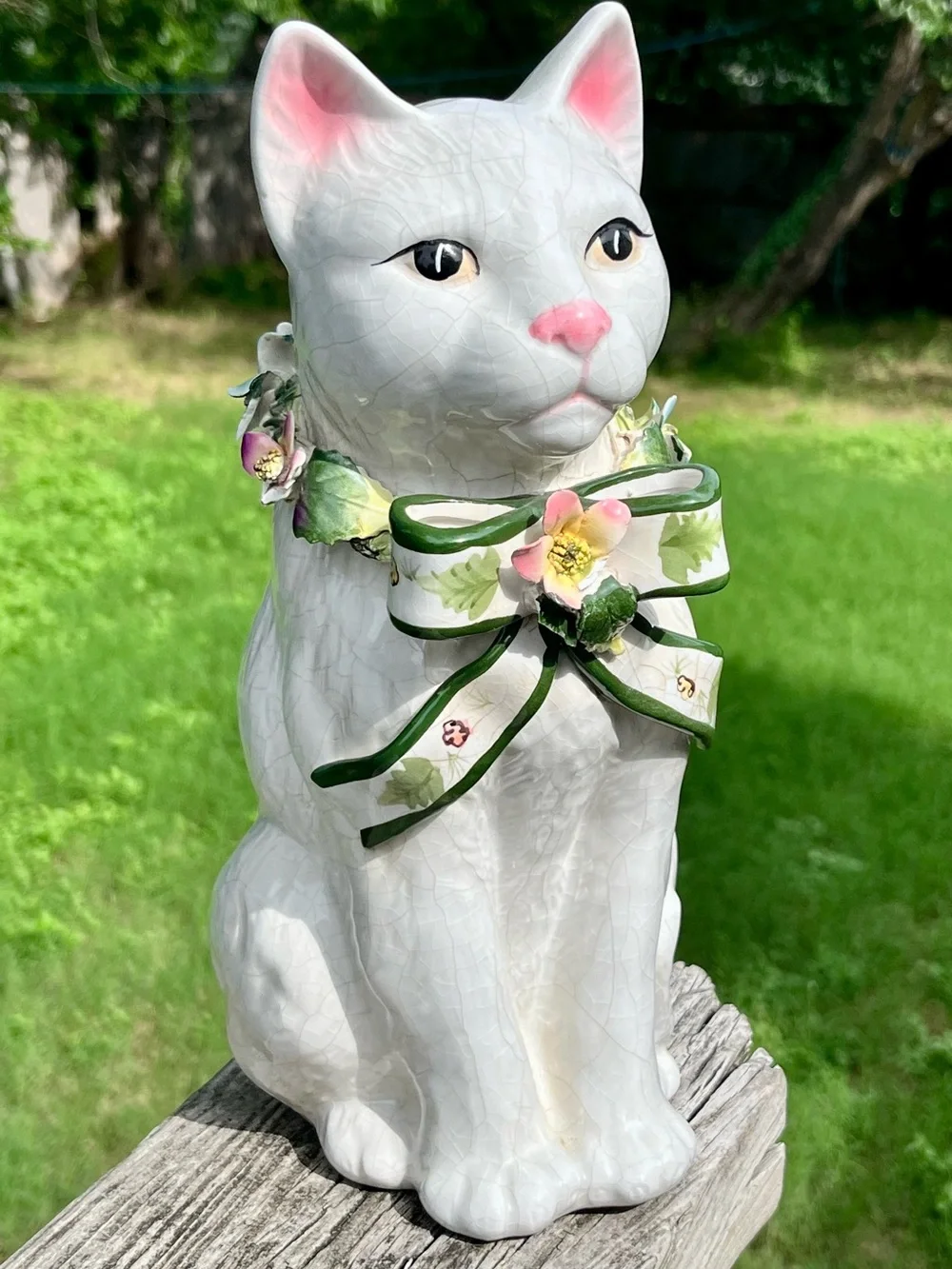 Vintage White Ceramic Cat 6” Crackel glaze with with floral ribbon collar